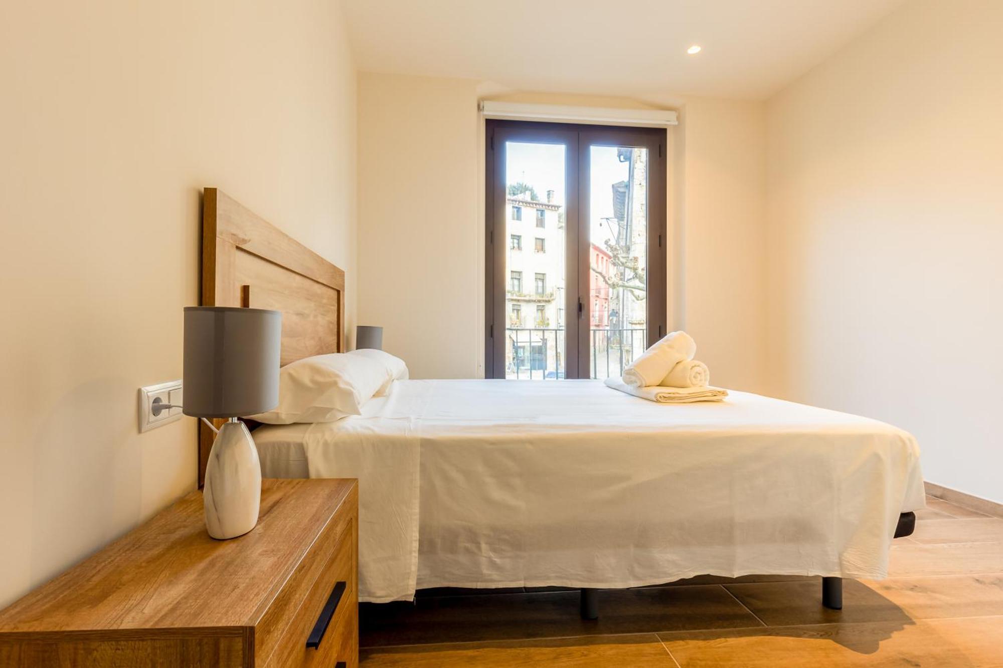 Can Cintet 1 Apartamento En La Plaza De Besalú Exteriér fotografie