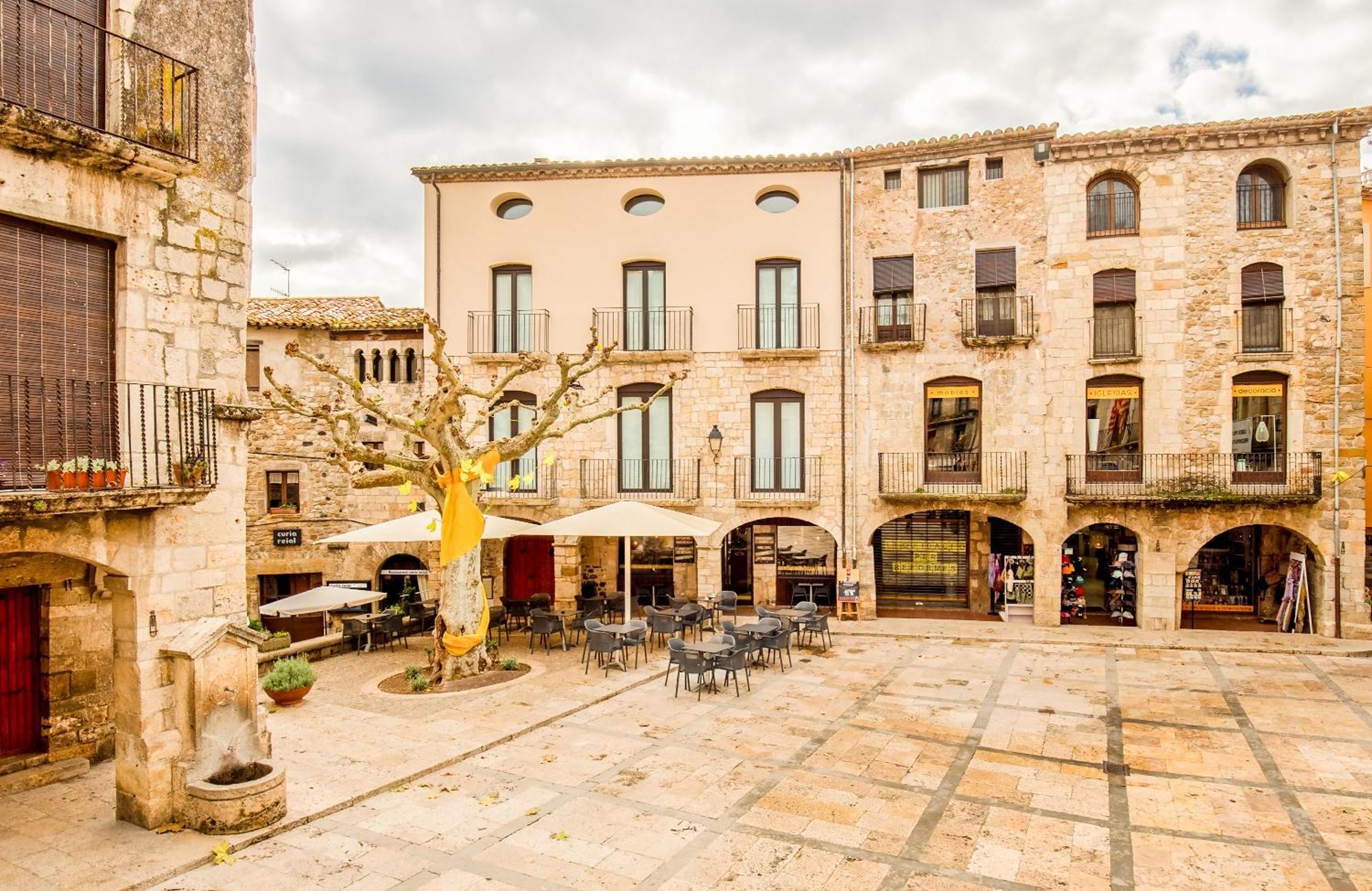 Can Cintet 1 Apartamento En La Plaza De Besalú Exteriér fotografie