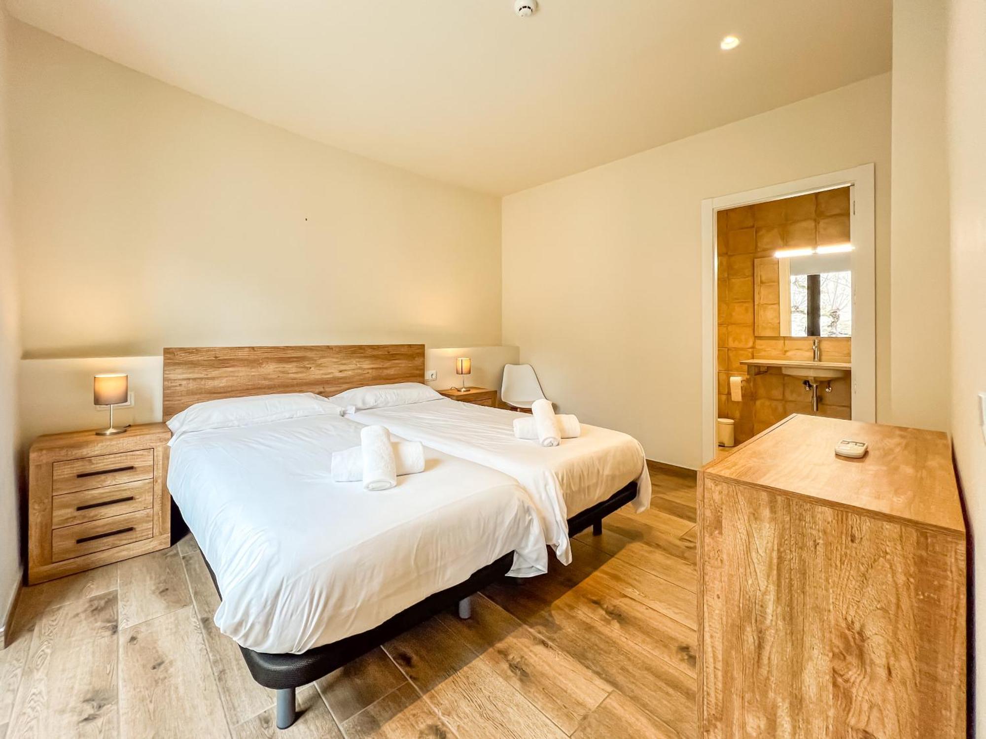 Can Cintet 1 Apartamento En La Plaza De Besalú Exteriér fotografie