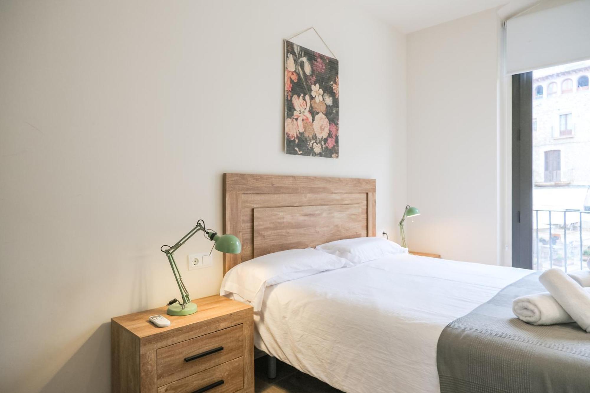 Can Cintet 1 Apartamento En La Plaza De Besalú Exteriér fotografie